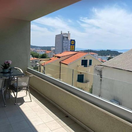 Modern Apartments With Garage Makarska Kültér fotó